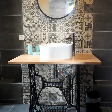 Le Rainbow 3 Personnes アパートホテル 3*