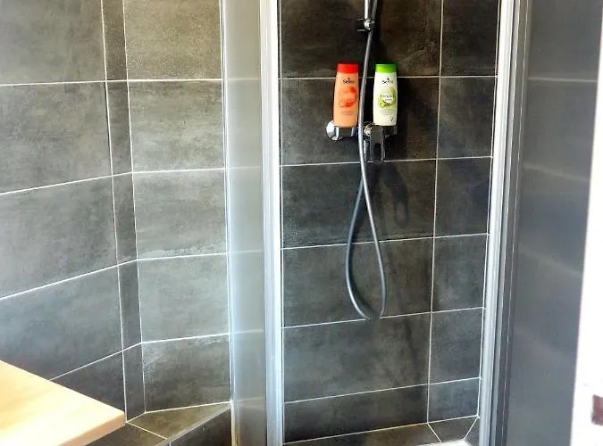 Aparthotel Le Rainbow 3 Personnes Brehal